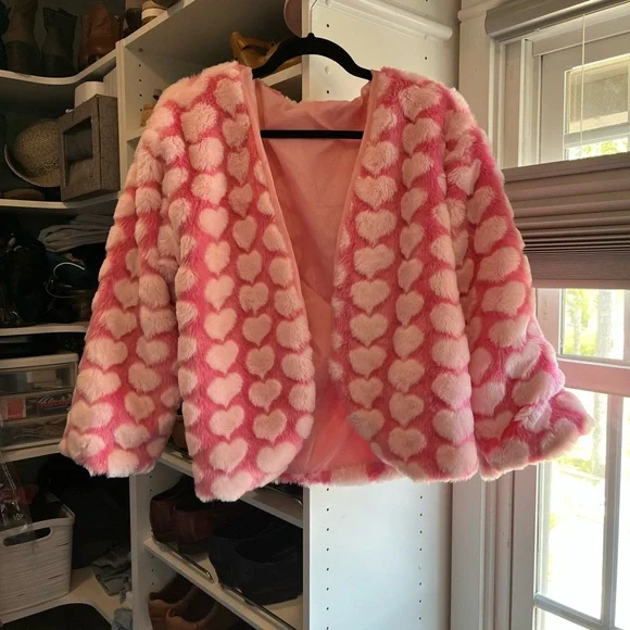 Vintage Y2K Pink Heart Faux Fur Jacket - Women - Picture 1 of 4